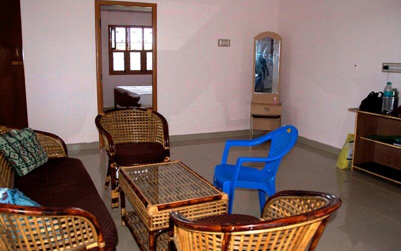 On Cottage Guest House, Tiruvannamalai 4